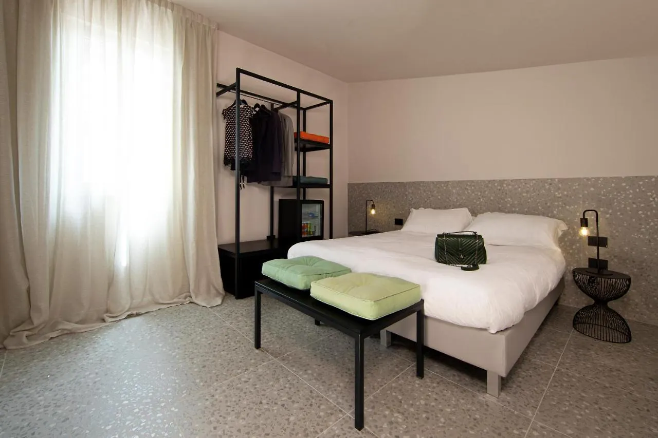 Elide Design Hotel Assisi