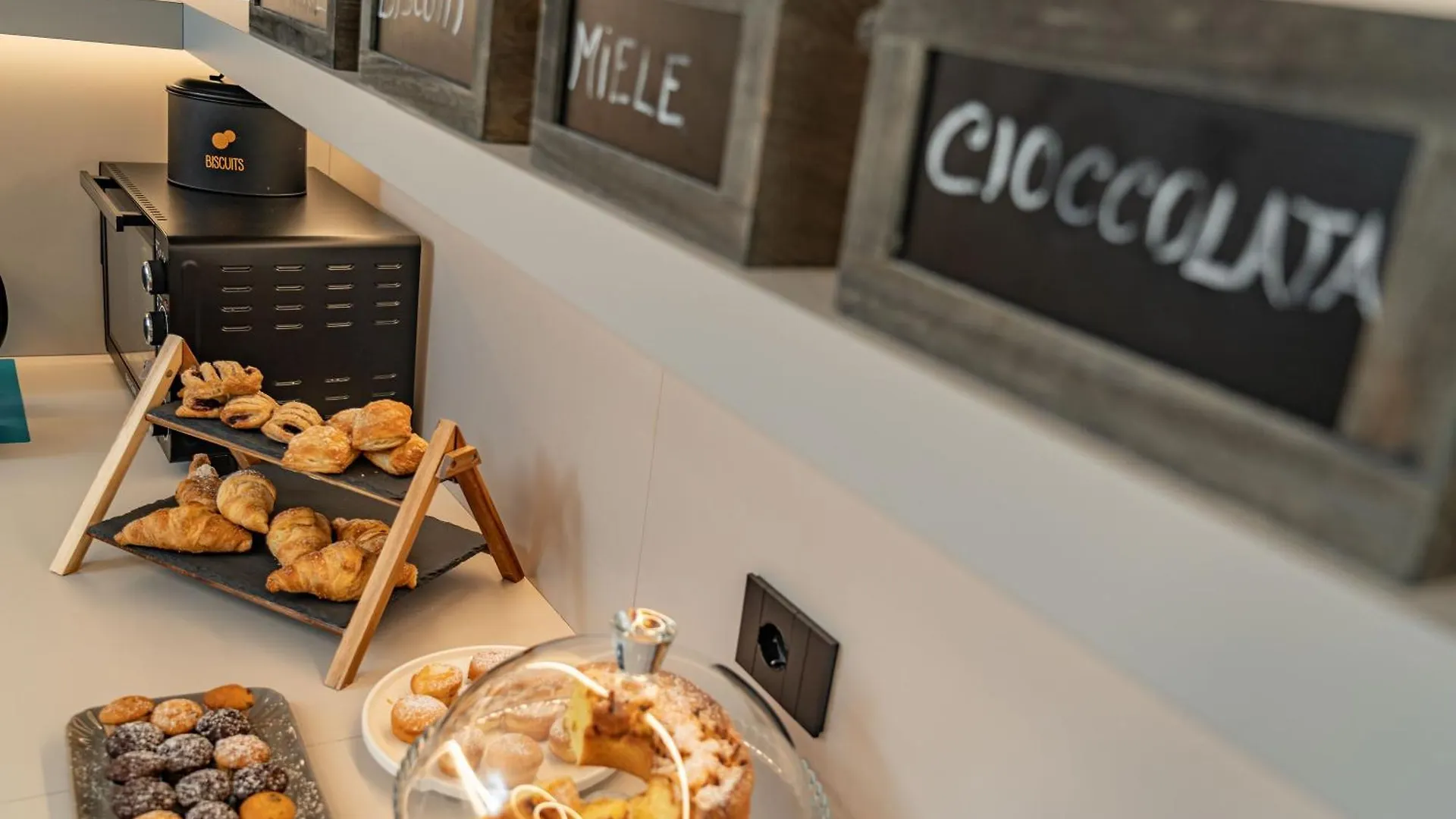***  Elide Design Hotel Assisi Italien